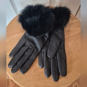 NWT Intercontinental Black Brown Leather Gloves with Fur Trim size Medium